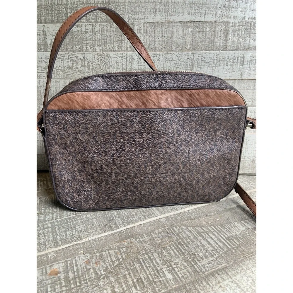 Michael Kors Jet Set Crossbody Bag Shoulder‎ with Large Zip Chain - Brown